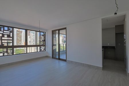 Apartamento à venda com 4 quartos, 143m² em Carmo, Belo Horizonte