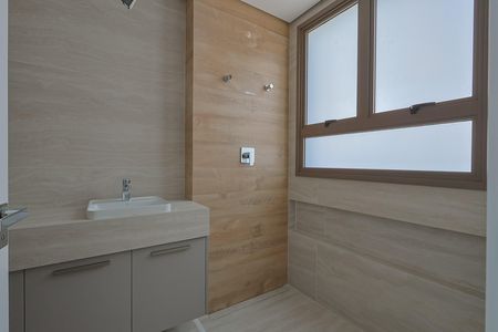 Apartamento à venda com 143m², 4 quartos e 3 vagas
