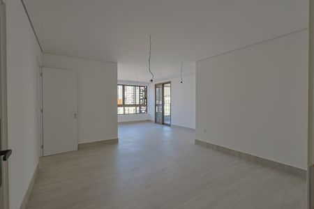 Apartamento à venda com 4 quartos, 143m² em Carmo, Belo Horizonte