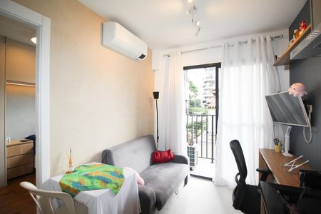 Apartamento à venda com 27m², 1 quarto e sem vagaSala