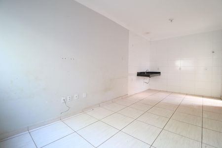 Casa para alugar com 90m², 2 quartos e 1 vagaSala