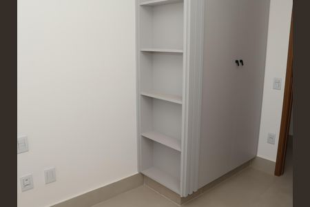 Apartamento para alugar com 3 quartos, 80m² em Setor Marista, Goiânia