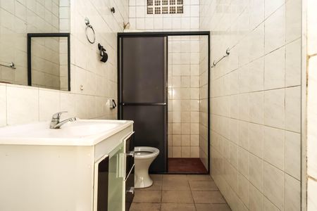Casa para alugar com 80m², 2 quartos e sem vagaBanheiro