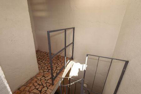 Casa para alugar com 80m², 2 quartos e sem vagaQuintal
