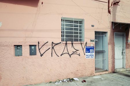 Casa para alugar com 80m², 2 quartos e sem vagaFachada