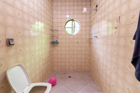 Casa à venda com 188m², 3 quartos e 1 vagaBanheiro 1
