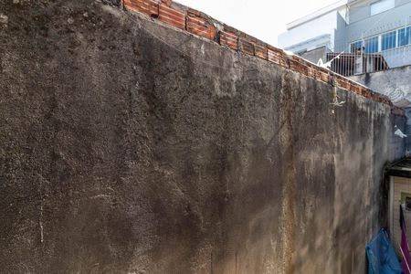 Casa à venda com 188m², 3 quartos e 1 vagaQuarto 2 - Vista