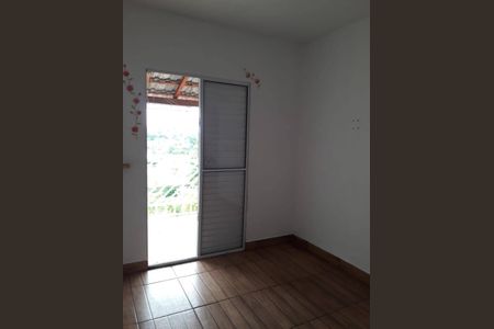 Casa à venda com 240m², 7 quartos e 3 vagas Casa à venda com 240m², 7 quartos e 3 vagasQuarto