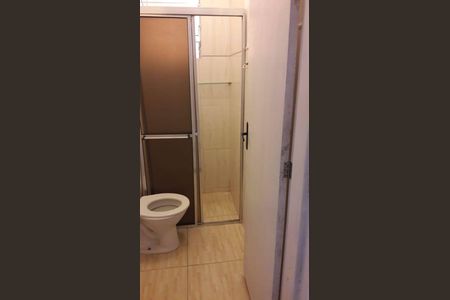 Casa à venda com 240m², 7 quartos e 3 vagas Casa à venda com 240m², 7 quartos e 3 vagasBanheiro