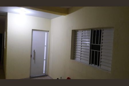 Casa à venda com 240m², 7 quartos e 3 vagas Casa à venda com 240m², 7 quartos e 3 vagasÁrea externa