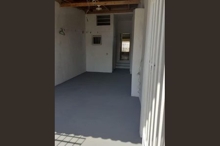 Casa à venda com 240m², 7 quartos e 3 vagas Casa à venda com 240m², 7 quartos e 3 vagasÁrea externa