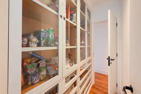 Apartamento à venda com 161m², 4 quartos e 3 vagas Apartamento à venda com 161m², 4 quartos e 3 vagasDespensa