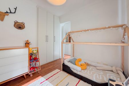 Apartamento à venda com 161m², 4 quartos e 3 vagas Apartamento à venda com 161m², 4 quartos e 3 vagasSuíte 1