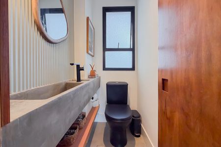 Apartamento à venda com 161m², 4 quartos e 3 vagas Apartamento à venda com 161m², 4 quartos e 3 vagasLavabo