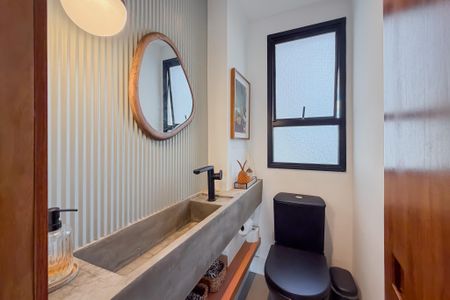 Apartamento à venda com 161m², 4 quartos e 3 vagas Apartamento à venda com 161m², 4 quartos e 3 vagasLavabo