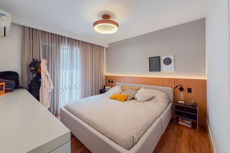 Apartamento à venda com 161m², 4 quartos e 3 vagas Apartamento à venda com 161m², 4 quartos e 3 vagasSuíte 2