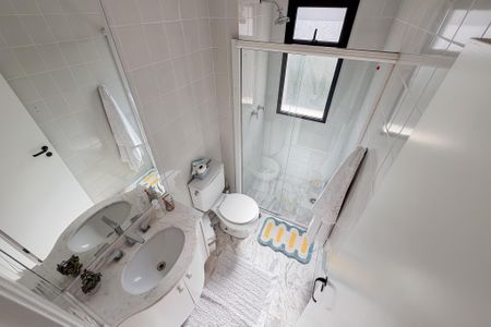 Apartamento à venda com 161m², 4 quartos e 3 vagas Apartamento à venda com 161m², 4 quartos e 3 vagasBanheiro Corredor