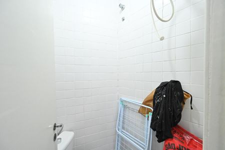 Casa de condomínio à venda com 127m², 3 quartos e 2 vagas Casa de condomínio à venda com 127m², 3 quartos e 2 vagasBanheiro de Serviço