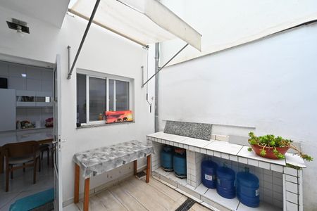 Casa de condomínio à venda com 127m², 3 quartos e 2 vagas Casa de condomínio à venda com 127m², 3 quartos e 2 vagasLavanderia