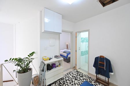 Casa de condomínio à venda com 127m², 3 quartos e 2 vagas Casa de condomínio à venda com 127m², 3 quartos e 2 vagasHall dos Quartos