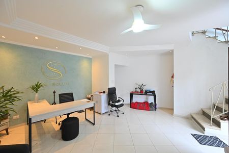 Casa de condomínio à venda com 127m², 3 quartos e 2 vagas Casa de condomínio à venda com 127m², 3 quartos e 2 vagasSala