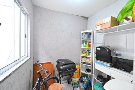 Casa de condomínio à venda com 127m², 3 quartos e 2 vagas Casa de condomínio à venda com 127m², 3 quartos e 2 vagasQuarto de Serviço