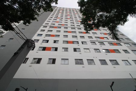 Fachada de apartamento para alugar com 2 quartos, 39m² em Vila Inglesa, São Paulo