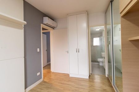 Apartamento à venda com 110m², 3 quartos e 1 vaga Apartamento à venda com 110m², 3 quartos e 1 vagaQuarto 2 - Suíte