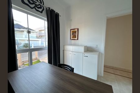 Casa para alugar com 292m², 4 quartos e 4 vagasQuarto 3