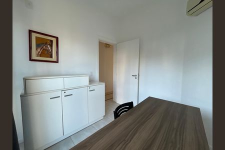 Casa para alugar com 292m², 4 quartos e 4 vagasQuarto 3