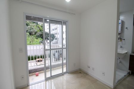 Sala de apartamento para alugar com 2 quartos, 38m² em Jaguaré, São Paulo