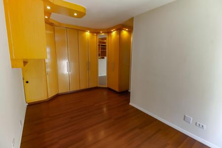 Suíte de apartamento para alugar com 3 quartos, 110m² em Vila Andrade, São Paulo