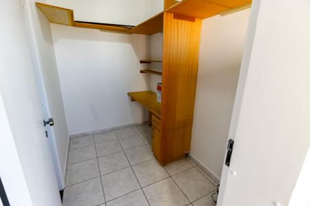 Apartamento para alugar com 110m², 3 quartos e 3 vagas Apartamento para alugar com 110m², 3 quartos e 3 vagasQuarto de Serviço