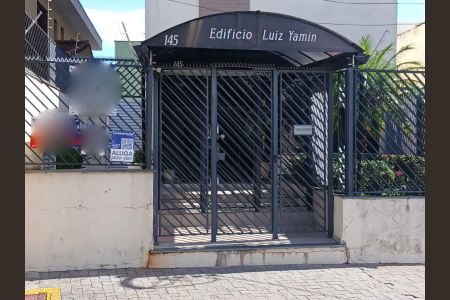 Apartamento à venda com 60m², 2 quartos e 1 vaga Apartamento à venda com 60m², 2 quartos e 1 vagaFachada