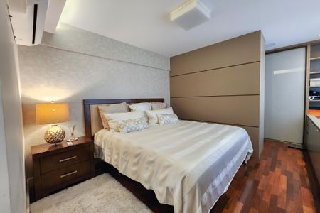 Apartamento à venda com 180m², 4 quartos e 2 vagas Apartamento à venda com 180m², 4 quartos e 2 vagasSuíte 2