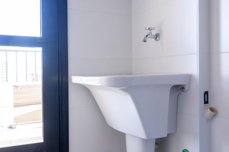 Área de serviço de apartamento para alugar com 1 quarto, 48m² em Parque Campolim, Sorocaba