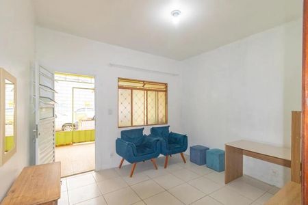 Casa para alugar com 60m², 1 quarto e sem vaga Casa para alugar com 60m², 1 quarto e sem vagaSala