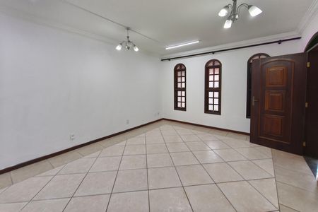 Sala de Estar de casa para alugar com 4 quartos, 310m² em Parque da Figueira, Campinas