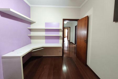 Casa para alugar com 310m², 4 quartos e 5 vagas Casa para alugar com 310m², 4 quartos e 5 vagasQuarto 3