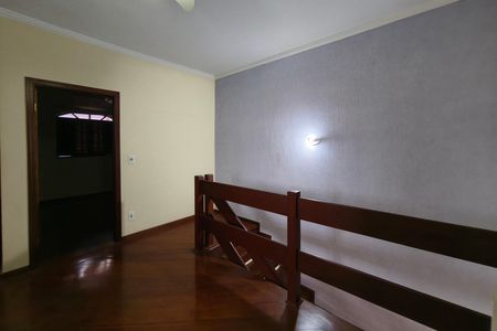 Casa para alugar com 310m², 4 quartos e 5 vagas Casa para alugar com 310m², 4 quartos e 5 vagasSala de TV