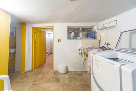 Casa à venda com 283m², 3 quartos e 6 vagasÁrea de Serviço