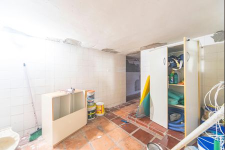 Casa à venda com 283m², 3 quartos e 6 vagasQuarto de Serviço