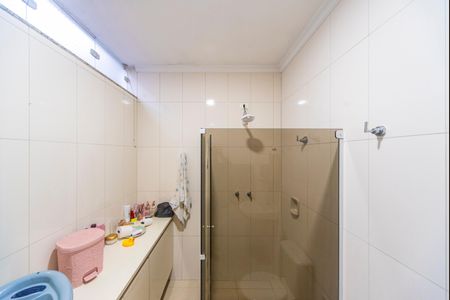 Banheiro Social de casa à venda com 3 quartos, 283m² em Jardim Bela Vista, Santo André