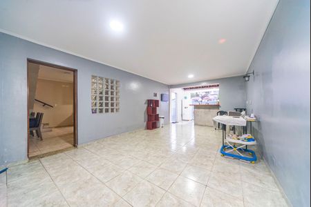 Casa à venda com 283m², 3 quartos e 6 vagasGaragem