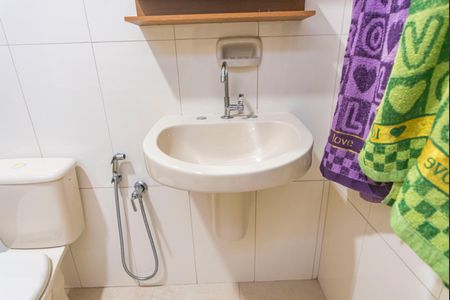Casa à venda com 283m², 3 quartos e 6 vagasBanheiro Social