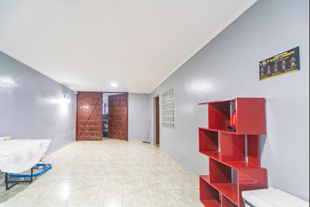 Casa à venda com 283m², 3 quartos e 6 vagasGaragem