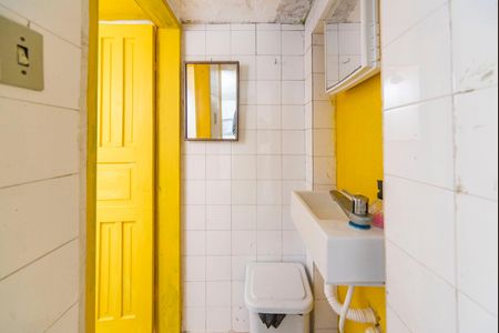 Casa à venda com 283m², 3 quartos e 6 vagasBanheiro de serviço