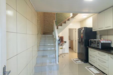 Casa à venda com 148m², 4 quartos e 2 vagas Casa à venda com 148m², 4 quartos e 2 vagasCozinha