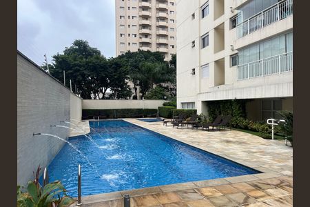 Apartamento à venda com 68m², 2 quartos e 1 vaga Apartamento à venda com 68m², 2 quartos e 1 vagaÁrea comum - Piscina