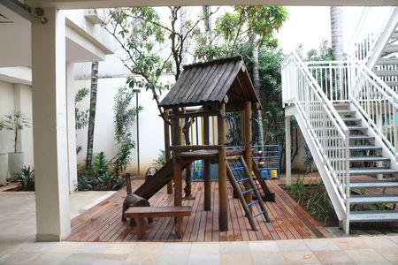 Apartamento à venda com 68m², 2 quartos e 1 vagaÁrea comum - Playground